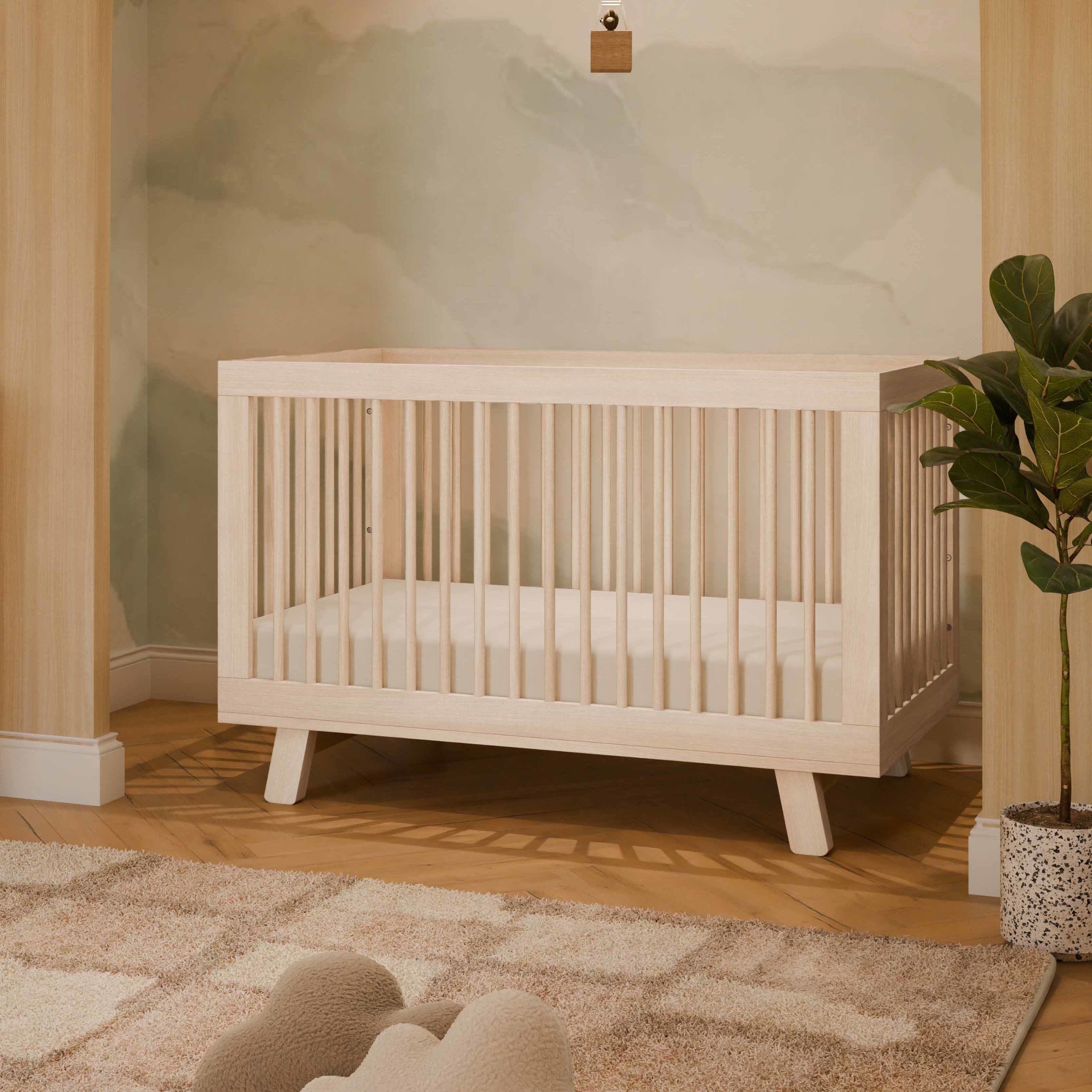 Hudson 3-in-1 Convertible Crib with Toddler Bed Conversion Kit - Image 4