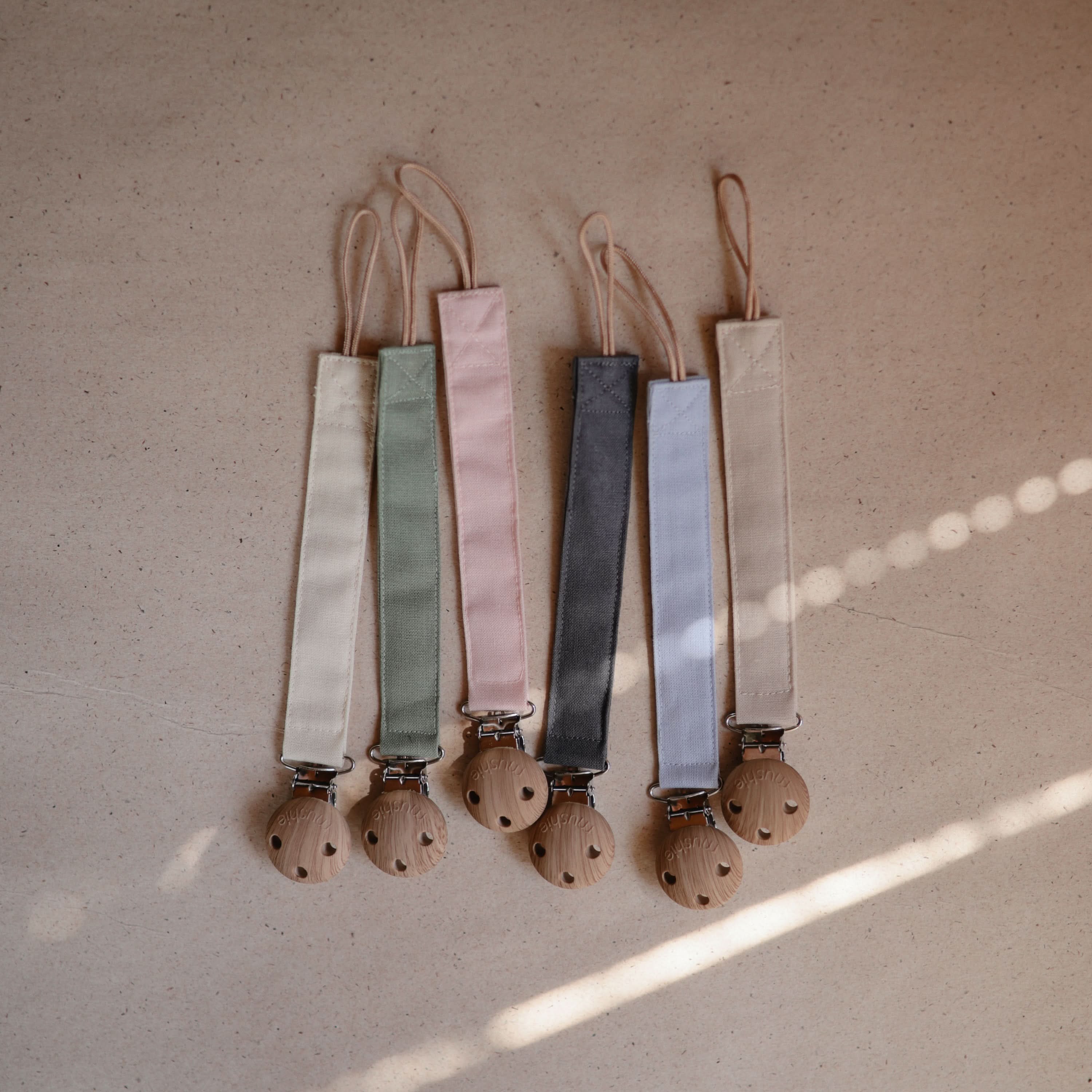 Mushie Linen Pacifier Clip 2-Pack - Image 8