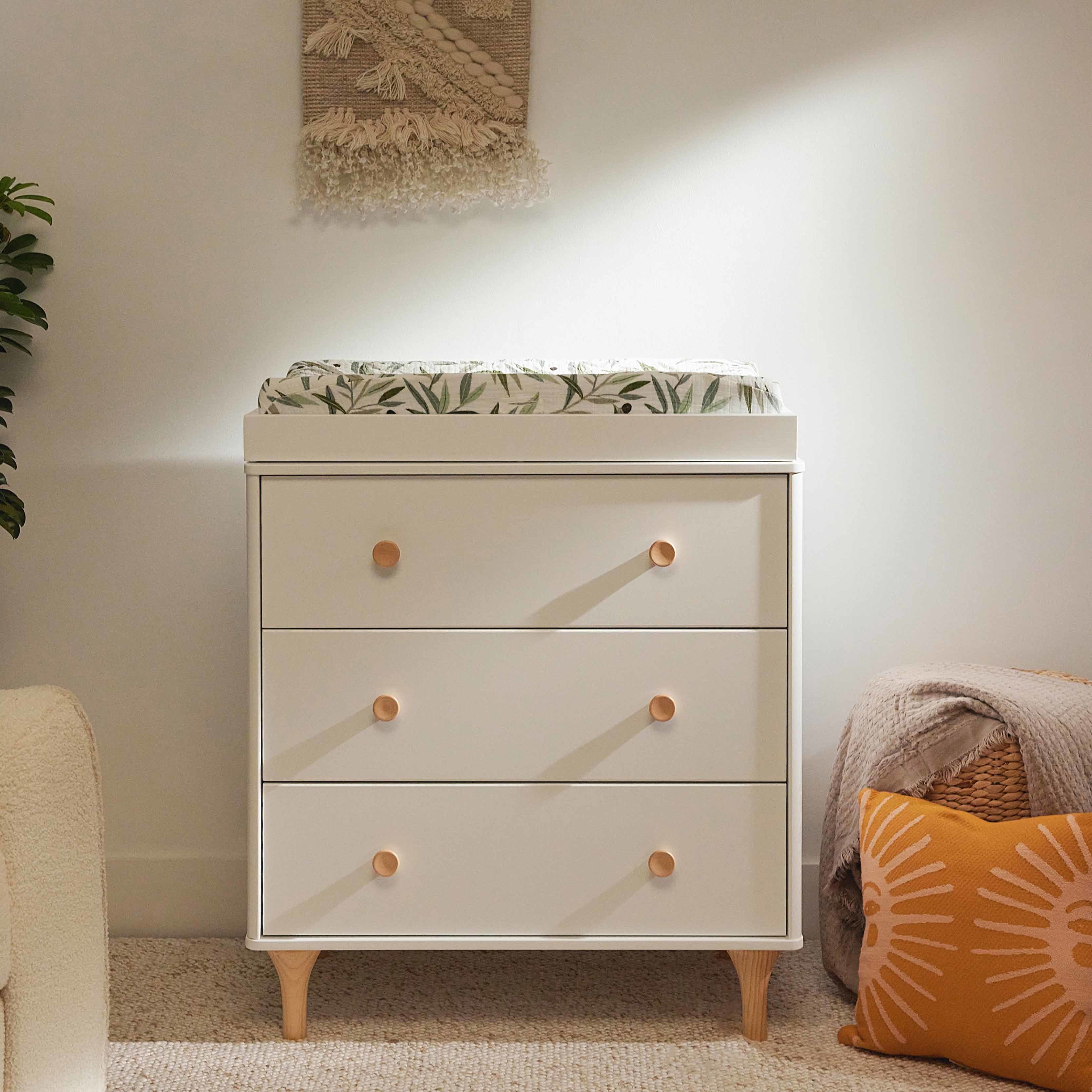 Lolly 3-Drawer Changer Dresser with Removable Changing Tray - Image 11