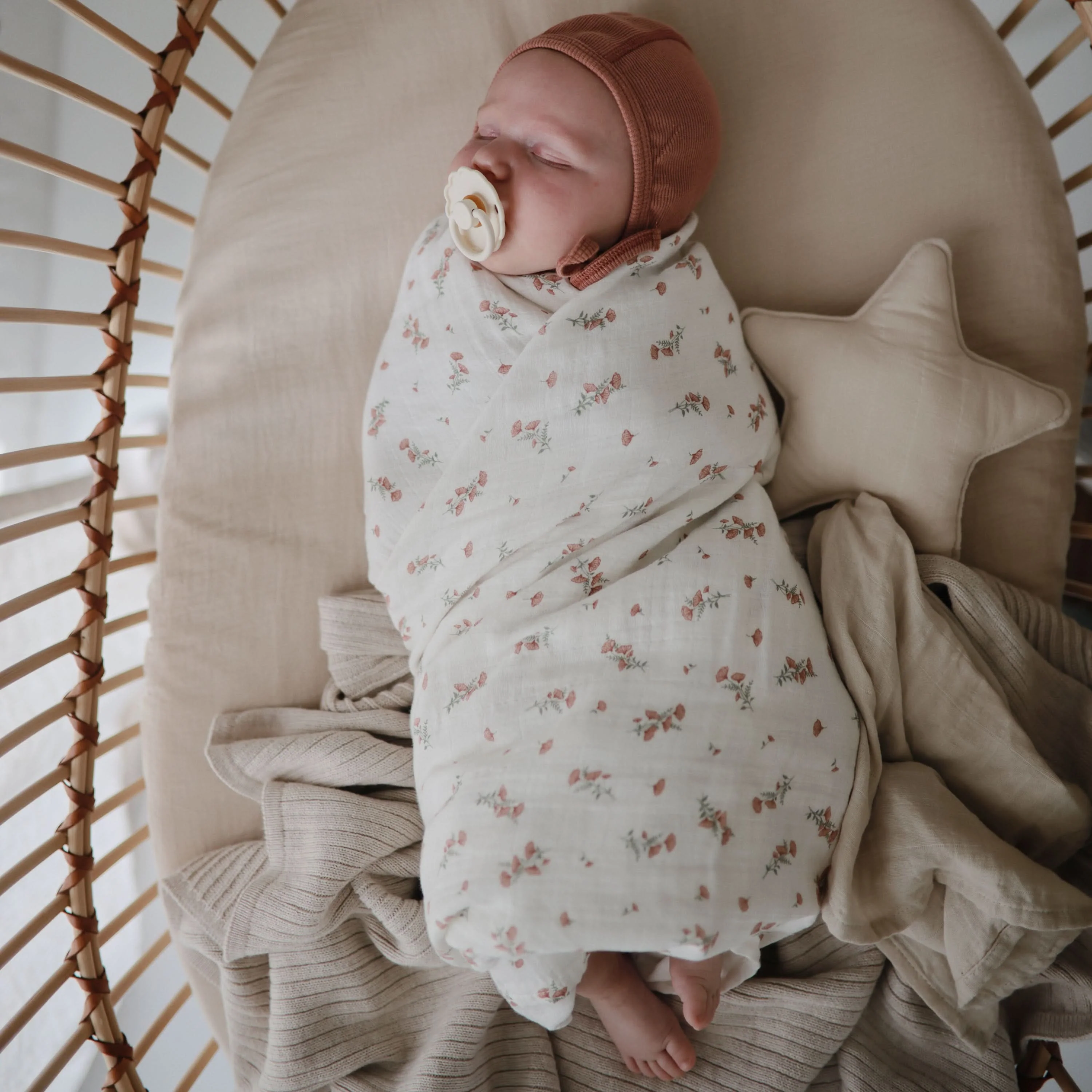 Mushie Organic Cotton Muslin Swaddle Blanket - Image 21